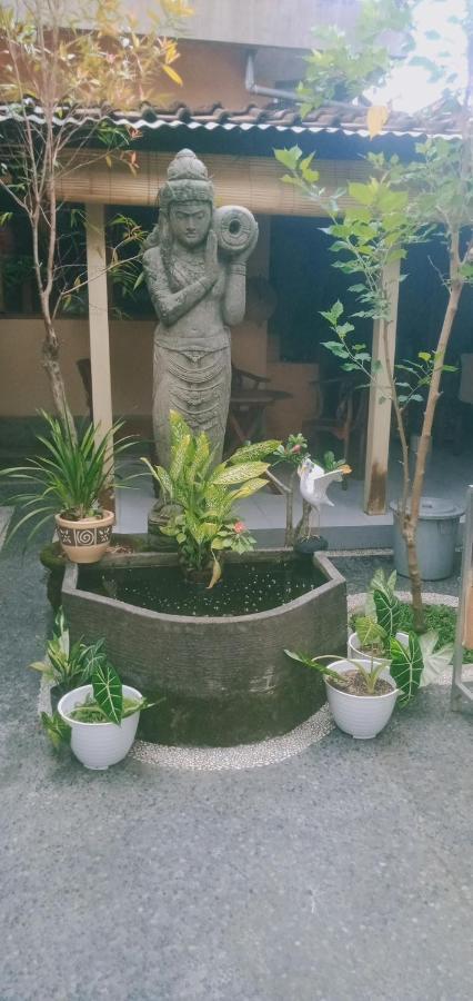 Liang House And Hostel Ubud Esterno foto